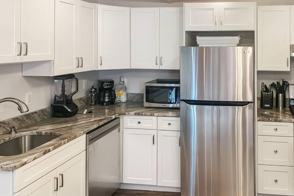 Cozy Modern Apt In The Heart Of Fells Point! Baltimore Exterior photo
