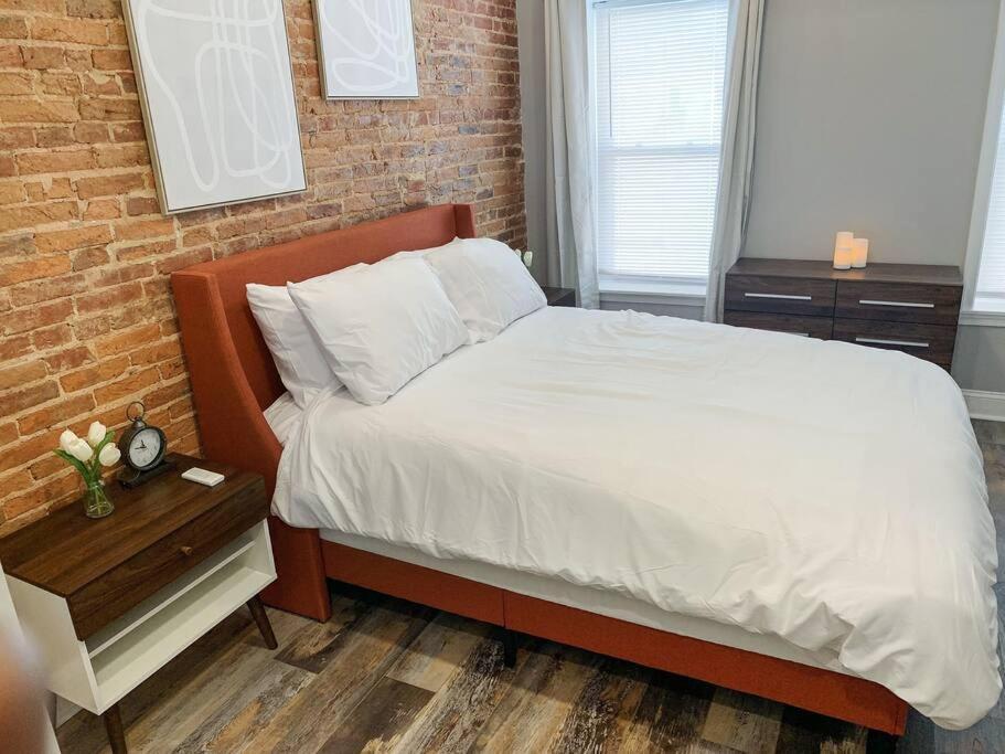 Cozy Modern Apt In The Heart Of Fells Point! Baltimore Exterior photo
