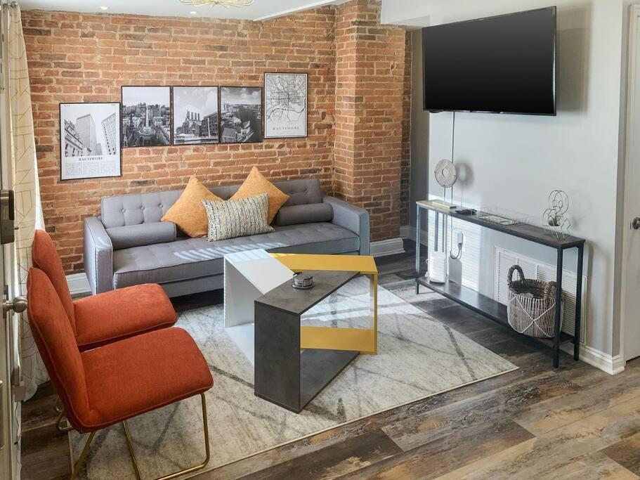 Cozy Modern Apt In The Heart Of Fells Point! Baltimore Exterior photo